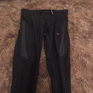 Nike Dry-Fit Leggings
